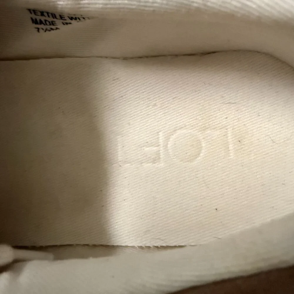 Loft Women's‎ Beige old school look sneakers Size 7.5